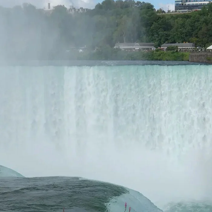 niagara falls tour restaurant