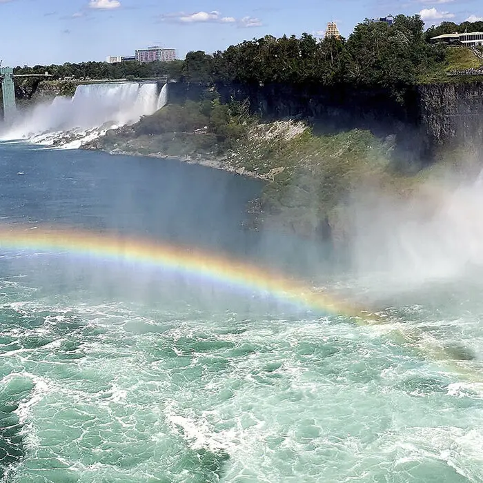 niagara falls tour restaurant