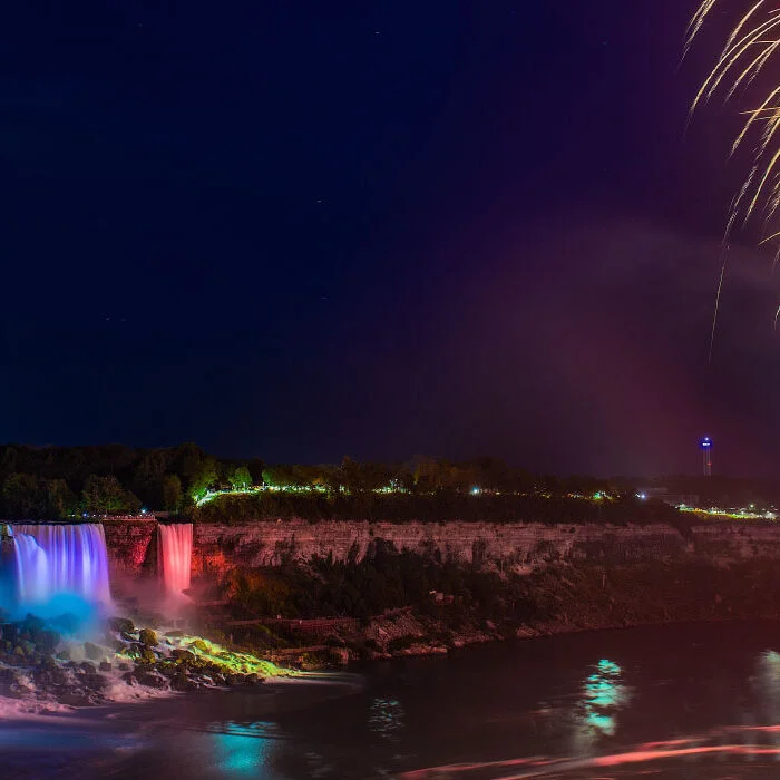 Visit Niagara Falls in December